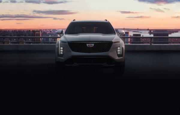 Кроссовер XT4 Кроссовер XT4