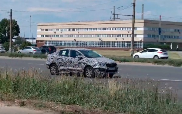 
            Запрет на получение прав для уклонистов и новая Lada. Главные новости
        