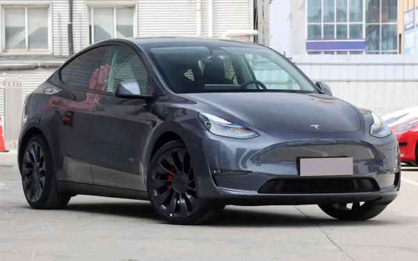 Кроссовер Model Y
