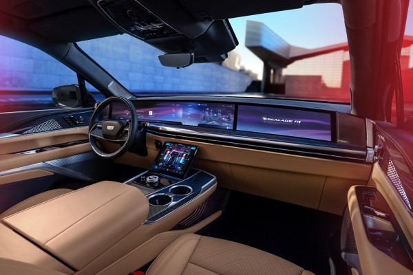 Cadillac Escalade официально стал электромобилем
Cadillac Escalade официально стал электромобилем