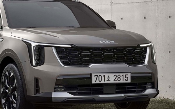 Обновленный Kia Sorento &ndash; первые фото и видео