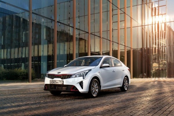 Назван топ городов РФ с самыми низкими и высокими ценами на 3-летние Kia Rio