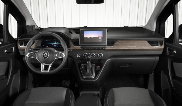 Renault Grand Kangoo стал заменой минивэнам