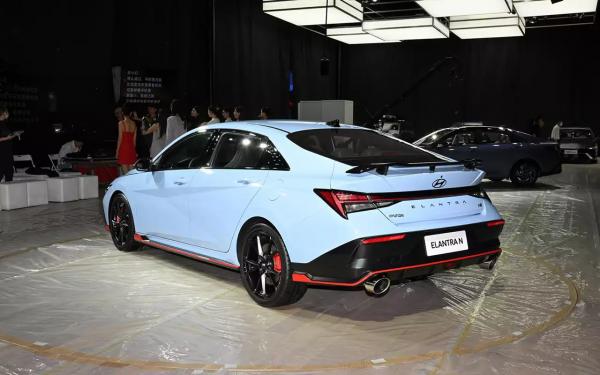 Hyundai Elantra N: стиль и скорость по доступной цене