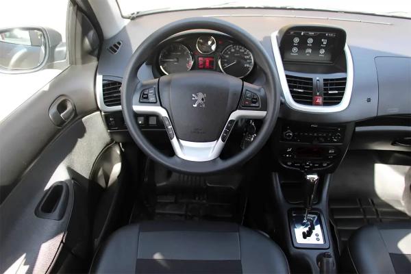 Хэтчбек 207i от&nbspIKCO-Peugeot