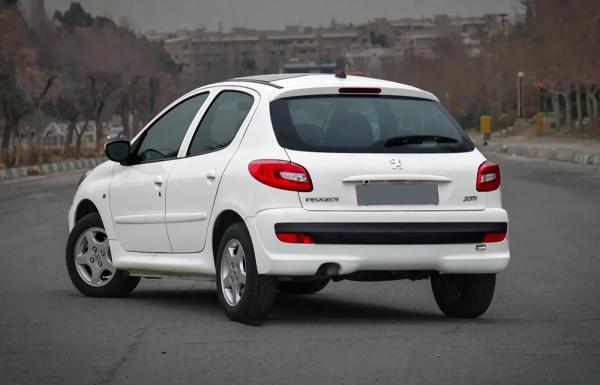 Хэтчбек 207i от&nbspIKCO-Peugeot