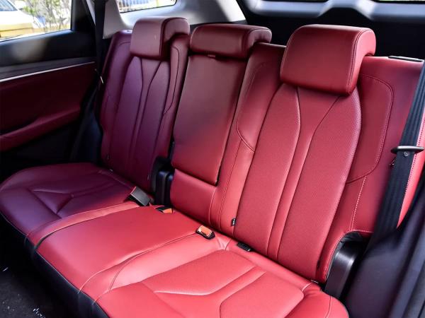 Кроссовер CS75&nbspPlus от&nbspChangan