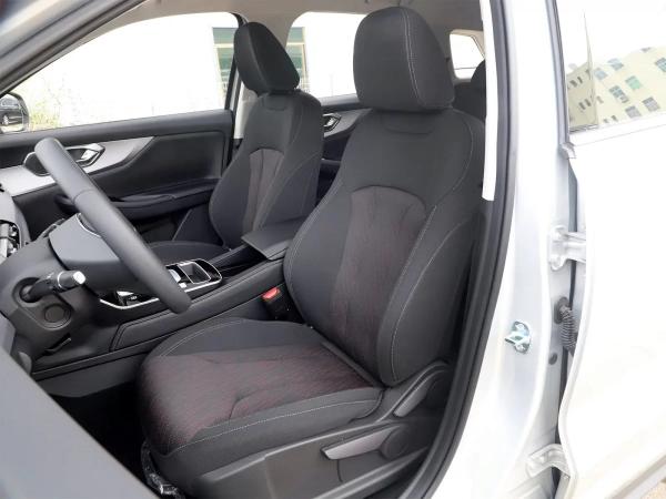 Кроссовер X7 от BAIC