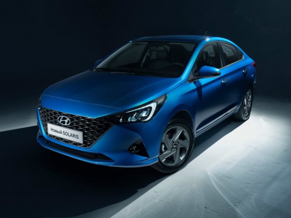 Из автосалонов РФ полностью исчезли бюджетные иномарки Skoda Rapid и Hyundai Solaris Из автосалонов РФ полностью исчезли бюджетные иномарки Skoda Rapid и Hyundai Solaris