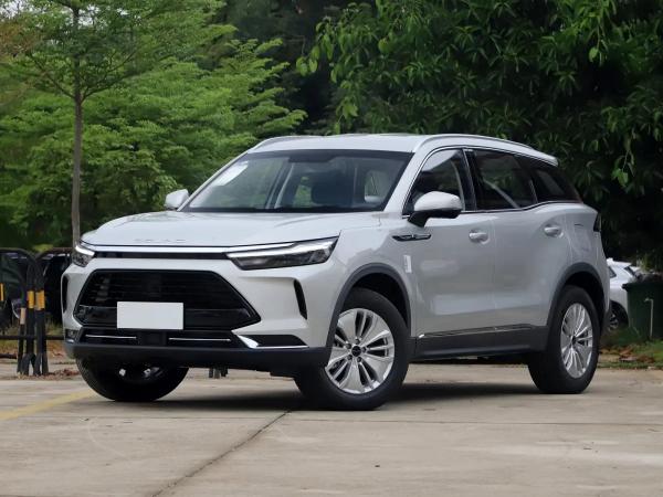 Кроссовер X7 от BAIC