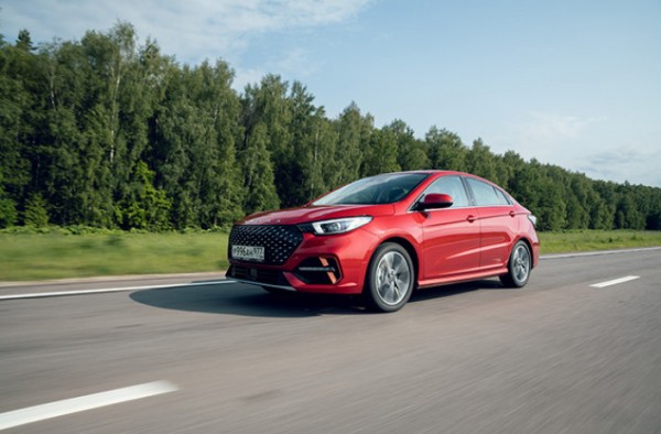 Седан OMODA S5 подешевел на 70 &ndash; 80 тысяч рублей