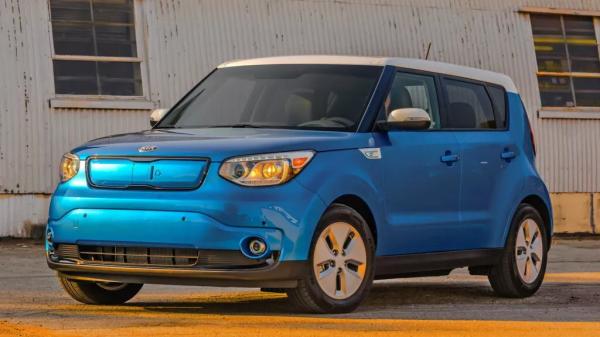 Kia отзывает Kia Soul EV прошлых лет из-за риска откатывания