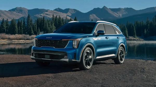 Автодилеры России объявили старт продаж нового Kia Sorento в максимальном исполнении