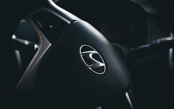 Работникам завода Hyundai в России подарили по машине, но есть нюанс&hellip;
