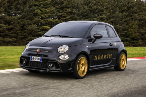 Хэтчбек Abarth 695 75&deg; Anniversario отметит юбилей марки