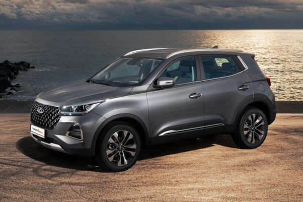 Кроссовер Chery Tiggo 4 Pro для России: новый салон