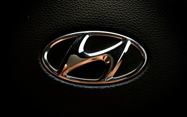 Шпионские фото самого большого кроссовера Hyundai утекли в сеть Шпионские фото самого большого кроссовера Hyundai утекли в сеть