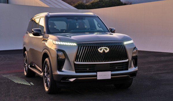 Новый Infiniti QX80: двигатель V6 и больше роскоши