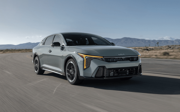 Kia представила новый доступный вариант на смену популярному в России седану