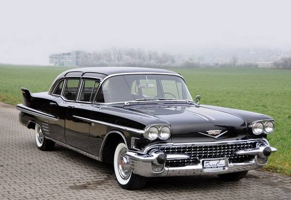История Cadillac История Cadillac