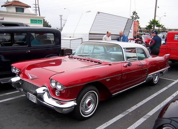 История Cadillac История Cadillac