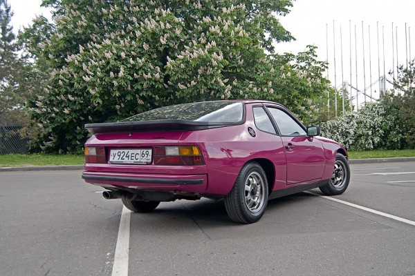 Вечно молодой: опыт владения Porsche 924