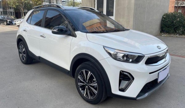 Дилеры в России запустили продажи нового кроссовера Kia KX1 по цене &laquo;Весты&raquo;