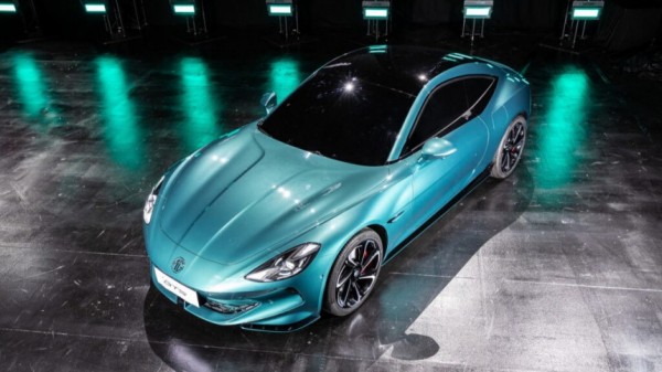 MG Cyber GTS показал закрытую версию родстера Cyberster