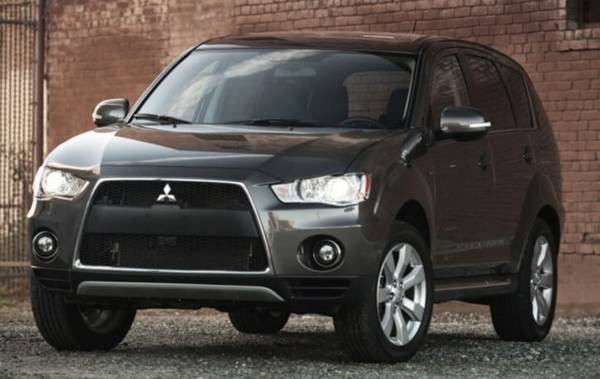 Некоторые особенности автомобиля Mitsubishi Outlander второго и третьего поколения