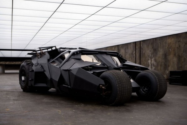 Бэтмобиль Tumbler из фильмов Нолана станет мелкосерийным Бэтмобиль Tumbler из фильмов Нолана станет мелкосерийным