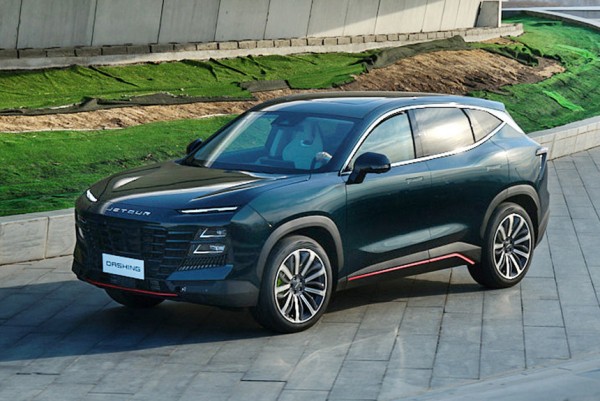 Кроссовер Jetour Dashing для России обрел &laquo;автомат&raquo; и полный привод
