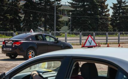 Водительские права: Кому выгодно обучение &laquo;в обязаловку&raquo; и не пора&nbsp;ли его отменить