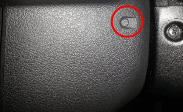 Снятие airbag руля на различных моделях легковых автомобилей Снятие airbag руля на различных моделях легковых автомобилей
