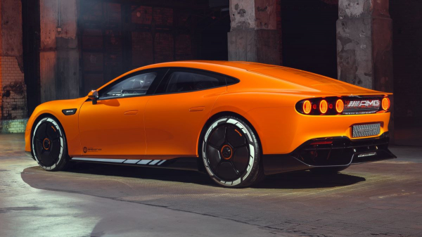 Концепт AMG GT XX показал возможности новой платформы Концепт AMG GT XX показал возможности новой платформы
