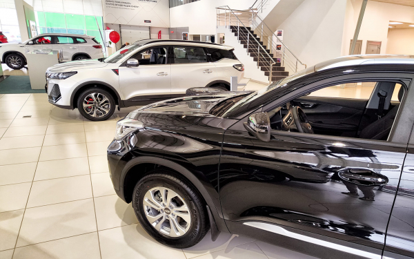
            Путин на Toyota, сбой Porsche в России и шквал новинок. Итоги недели
        