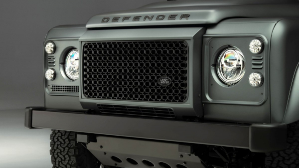 Классический Land Rover Defender принарядился в стиле Octa 