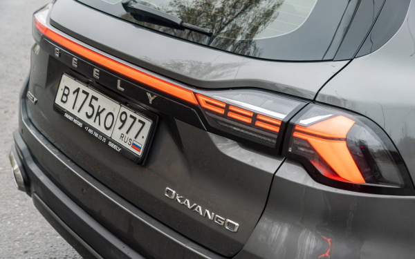 
            Одинаково разные. Мы сравнили Geely Okavango и Jetta VS7
        