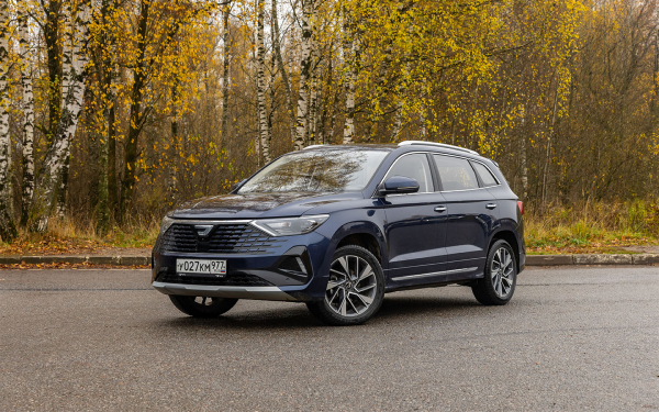 Одинаково разные. Мы сравнили Geely Okavango и Jetta VS7
Одинаково разные. Мы сравнили Geely Okavango и Jetta VS7