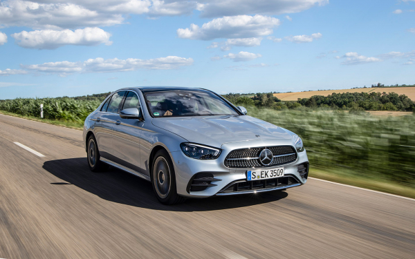 
            Посмотрите на эти модели Mercedes-Benz. Им не страшен новый утильсбор
        
