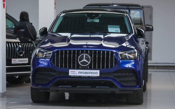 
            Продажи Mercedes-Benz в России выросли в полтора раза. Популярные модели
        