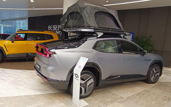 «Дорастем до Porsche». 7 трудных вопросов к Deepal — новой марке в России
«Дорастем до Porsche». 7 трудных вопросов к Deepal — новой марке в России