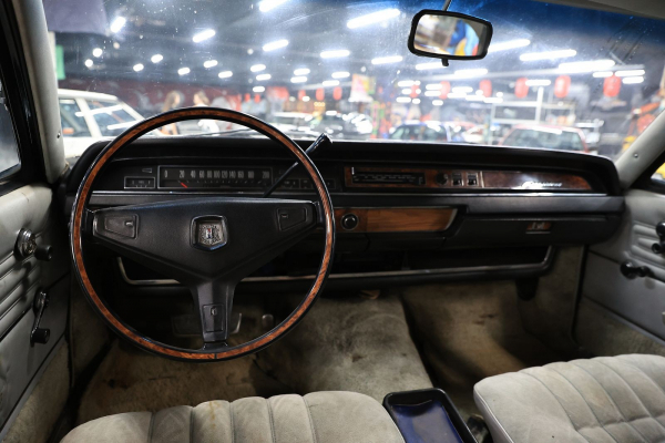 Президент, мечтавший возить императора: опыт владения Nissan President II 1978 года Президент, мечтавший возить императора: опыт владения Nissan President II 1978 года
